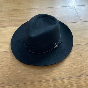 Black felt hat with buckle detail